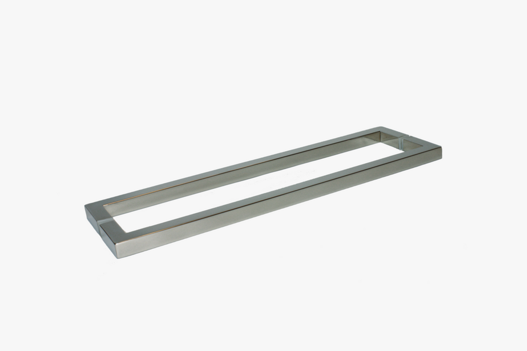 Square corner back to back shower door towel bar